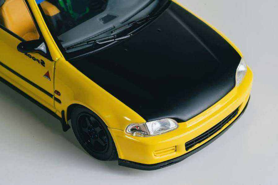 Compact automatic SUV